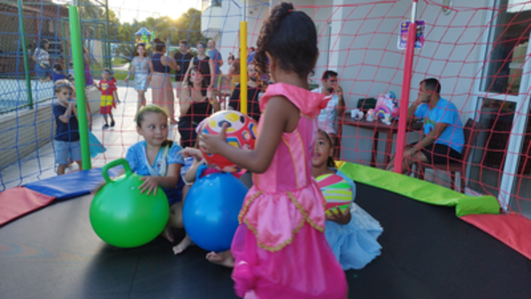 rebeca-kidsg4432.webp