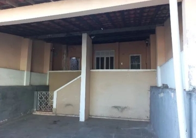 Casa a venda na regiao de santa barbara 